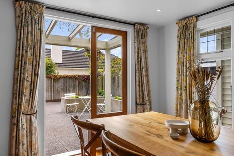 Photo of property in 40 Innes Road, St Albans, Christchurch, 8052