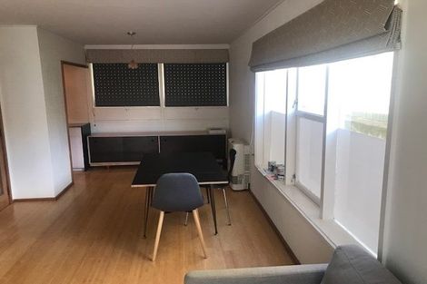 Photo of property in Embassy Court, 72 Brougham Street, Mount Victoria, Wellington, 6011