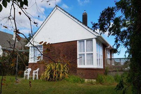Photo of property in 72 Cook Street, Marfell, New Plymouth, 4310