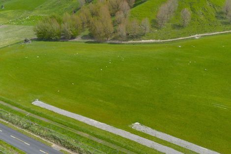 Photo of property in 643b Pohangina Road, Ashhurst, 4884