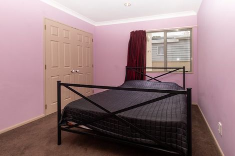 Photo of property in 1/21 The Esplanade, Eastern Beach, Auckland, 2012