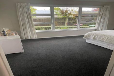 Photo of property in 145 Wairakei Road, Bryndwr, Christchurch, 8053