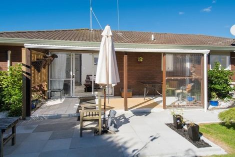 Photo of property in 2 Opal Drive, Papamoa Beach, Papamoa, 3118