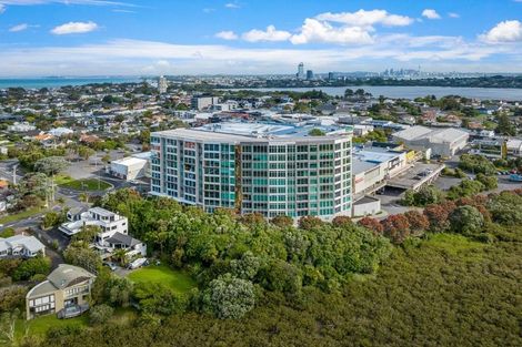 Photo of property in 601/20 Omana Road, Milford, Auckland, 0620