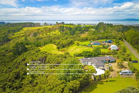Photo of property in 158 Mcleod Road, South Head, Helensville, 0874