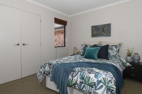 Photo of property in 52 Woodleigh Place, Ohauiti, Tauranga, 3112