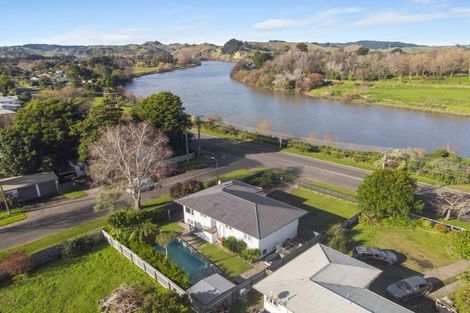 Photo of property in 301 Somme Parade, Aramoho, Whanganui, 4500