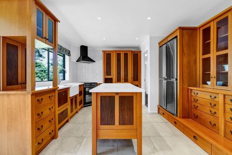 Photo of property in 3e Kinross Drive, Merrilands, New Plymouth, 4312