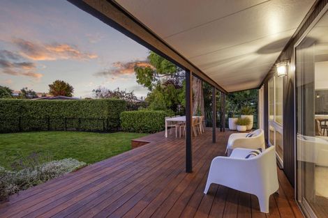 Photo of property in 22 Tuirau Place, Ilam, Christchurch, 8041