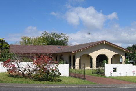 Photo of property in 33 Danbury Drive, Torbay, Auckland, 0630