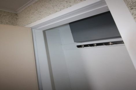 Photo of property in 12 Raglan Avenue, Cloverlea, Palmerston North, 4412