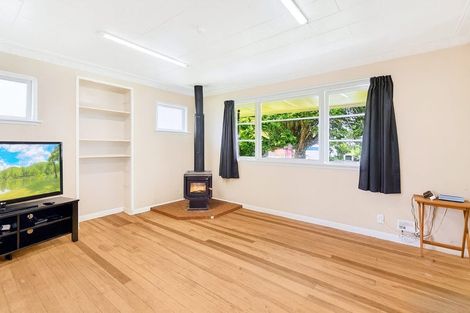 Photo of property in 222 Great South Road, Huntly, 3700