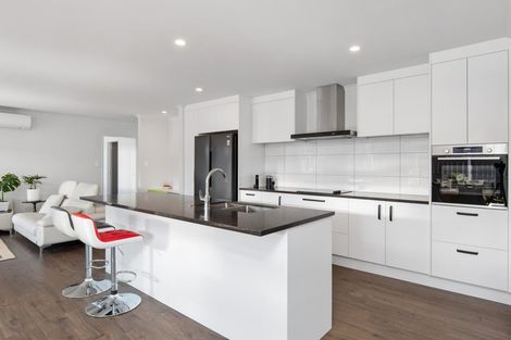 Photo of property in 93a Margaret Drive, Omokoroa, 3114