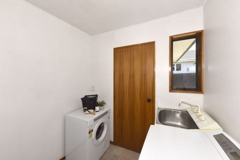 Photo of property in 2/310 Withells Road, Avonhead, Christchurch, 8042