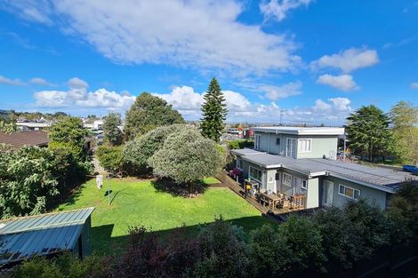 Photo of property in 3q Mountain Road, Mount Wellington, Auckland, 1060