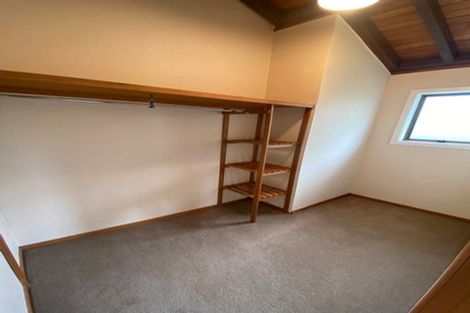 Photo of property in 180 Greenhithe Road, Greenhithe, Auckland, 0632