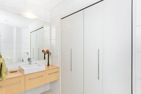 Photo of property in 8/51 Dive Crescent, Tauranga, 3110