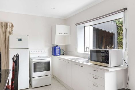 Photo of property in 12 Ash Place, Whalers Gate, New Plymouth, 4310