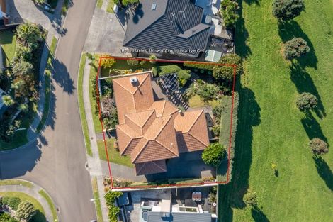 Photo of property in 136 Renown Road, Raumati South, Paraparaumu, 5032