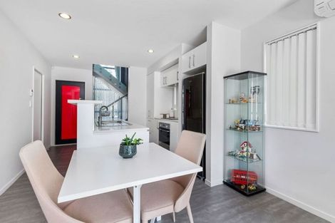 Photo of property in 50 Makamaka Lane, Albany Heights, Auckland, 0632