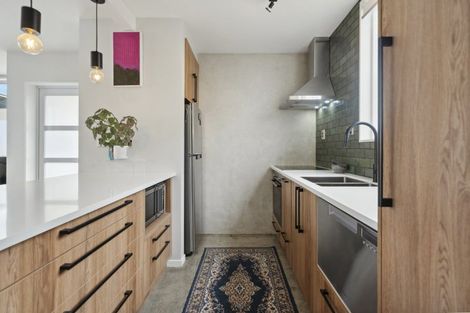 Photo of property in 11/76 Freyberg Street, Lyall Bay, Wellington, 6022