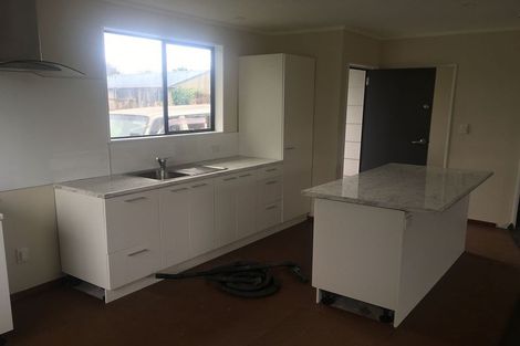 Photo of property in 60 Pohutukawa Drive, Owhata, Rotorua, 3010