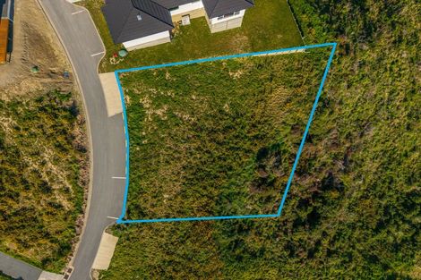 Photo of property in 4 Stunsail Lane, Whitby, Porirua, 5024