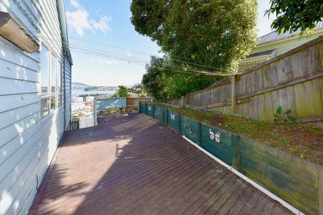 Photo of property in 28 Cunningham Terrace, Lyttelton, 8082