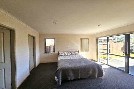 Photo of property in 4 Shaun Close, Papamoa Beach, Papamoa, 3118