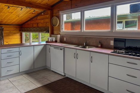 Photo of property in 1 Highfield Place, Lynmore, Rotorua, 3010