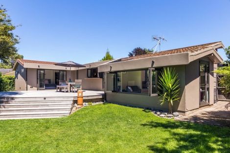 Photo of property in 11 Armstrong Grove, Hilltop, Taupo, 3330