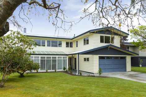 Photo of property in 10 Opawa Place, Terrace End, Palmerston North, 4410