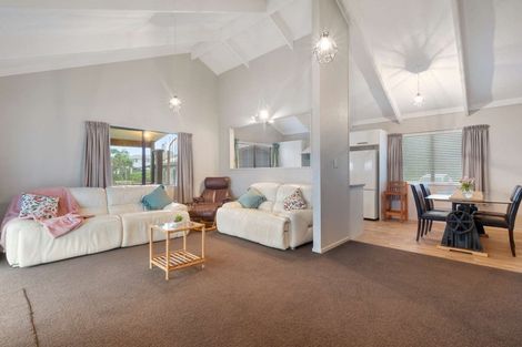 Photo of property in 327 Waihi Road, Judea, Tauranga, 3110