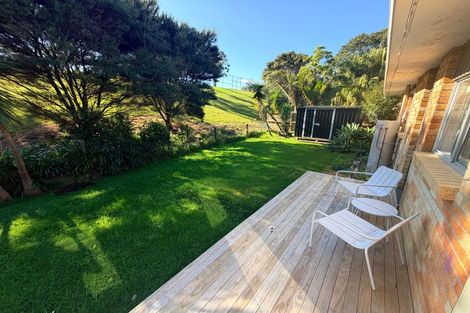 Photo of property in 2/43 Stott Avenue, Birkdale, Auckland, 0626