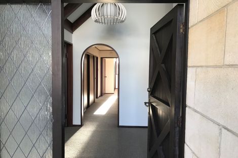 Photo of property in 28 Drivers Road, Maori Hill, Dunedin, 9010