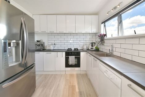 Photo of property in 52b Bay Street, Red Beach, 0932