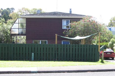 Photo of property in 1/33 Awaruku Road, Torbay, Auckland, 0630