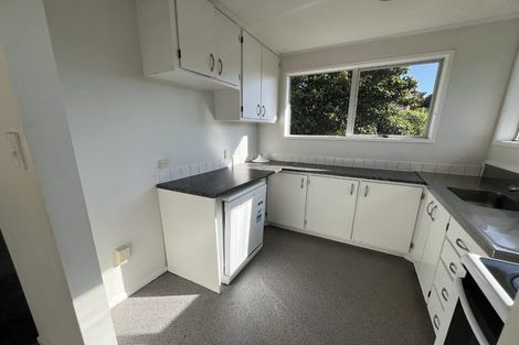 Photo of property in 12 Redwing Street, Browns Bay, Auckland, 0630