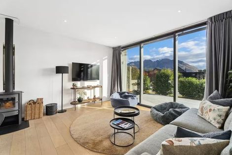 Photo of property in 27d Falconer Rise, Jacks Point, Queenstown, 9371