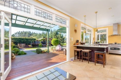 Photo of property in 102 Matua Road, Huapai, Kumeu, 0810