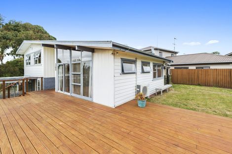 Photo of property in 1/13 Beldon Place, Pakuranga Heights, Auckland, 2010
