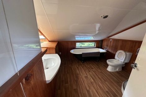 Photo of property in 1106 Russell Road, Whakapara, Hikurangi, 0184