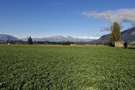 Photo of property in 314 Gladstone Road, Lake Hawea, Wanaka, 9382