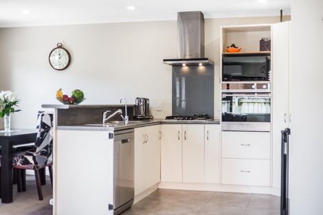 Photo of property in 13 Woodland Grove, Wainuiomata, Lower Hutt, 5014