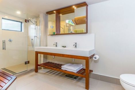 Photo of property in 409 Titirangi Road, Titirangi, Auckland, 0604