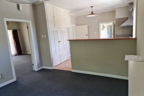 Photo of property in 21 Forest Lake Road, Forest Lake, Hamilton, 3200