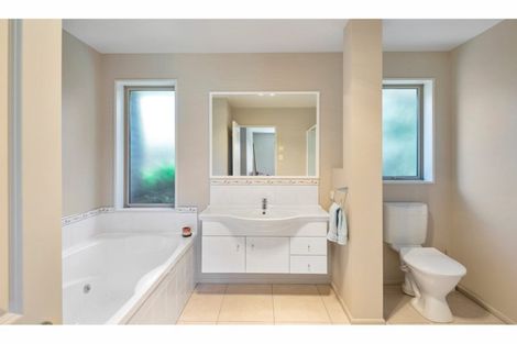 Photo of property in 5 Cassinia Gardens, Aidanfield, Christchurch, 8025