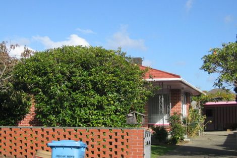 Photo of property in 18 Holyoake Crescent, Avalon, Lower Hutt, 5011