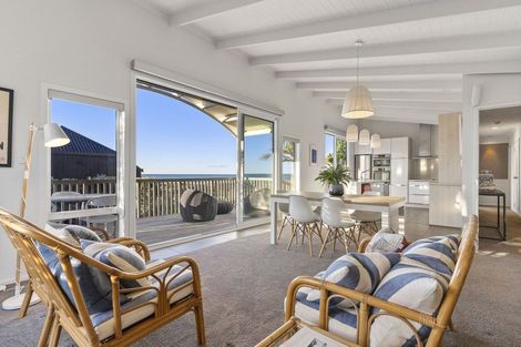 Photo of property in 5b Pacific View Road, Papamoa Beach, Papamoa, 3118