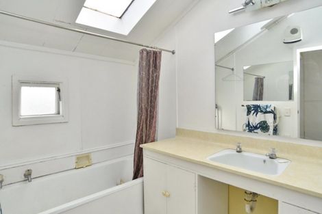 Photo of property in 4a Maidstone Road, Ilam, Christchurch, 8041